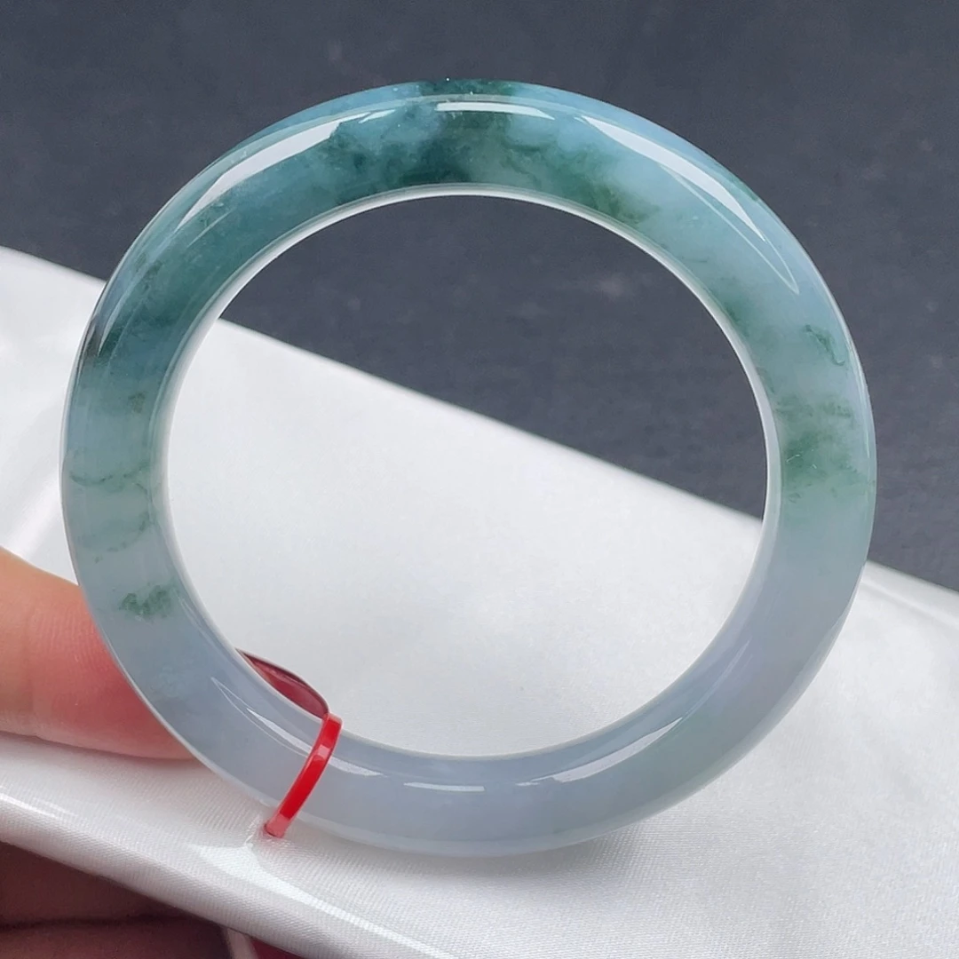 翡翠未镶嵌手镯57圆条