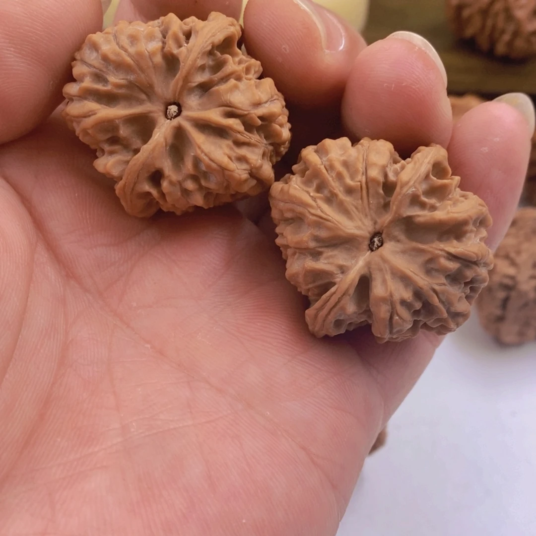 文玩核桃把件?*文玩核桃