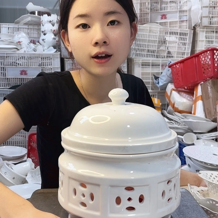 碟微瑕产品………铜钱炉一套