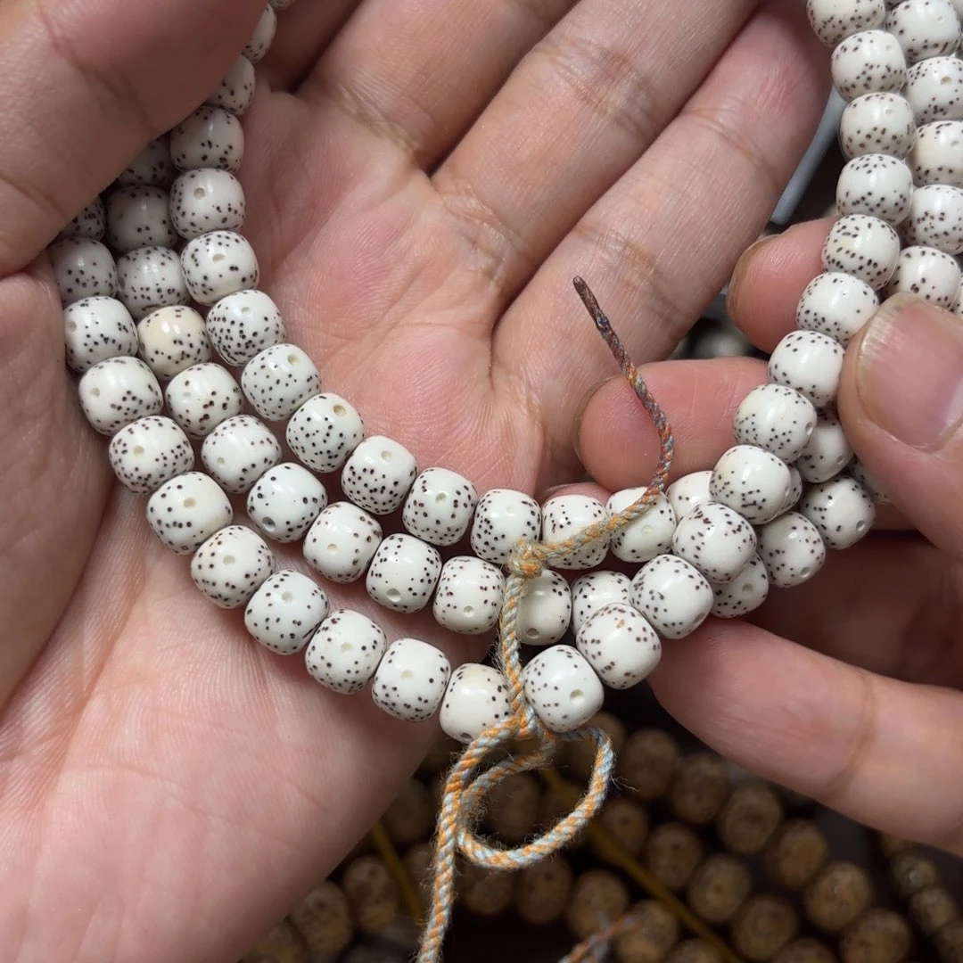昕***梁星月菩提手串星月原生态8