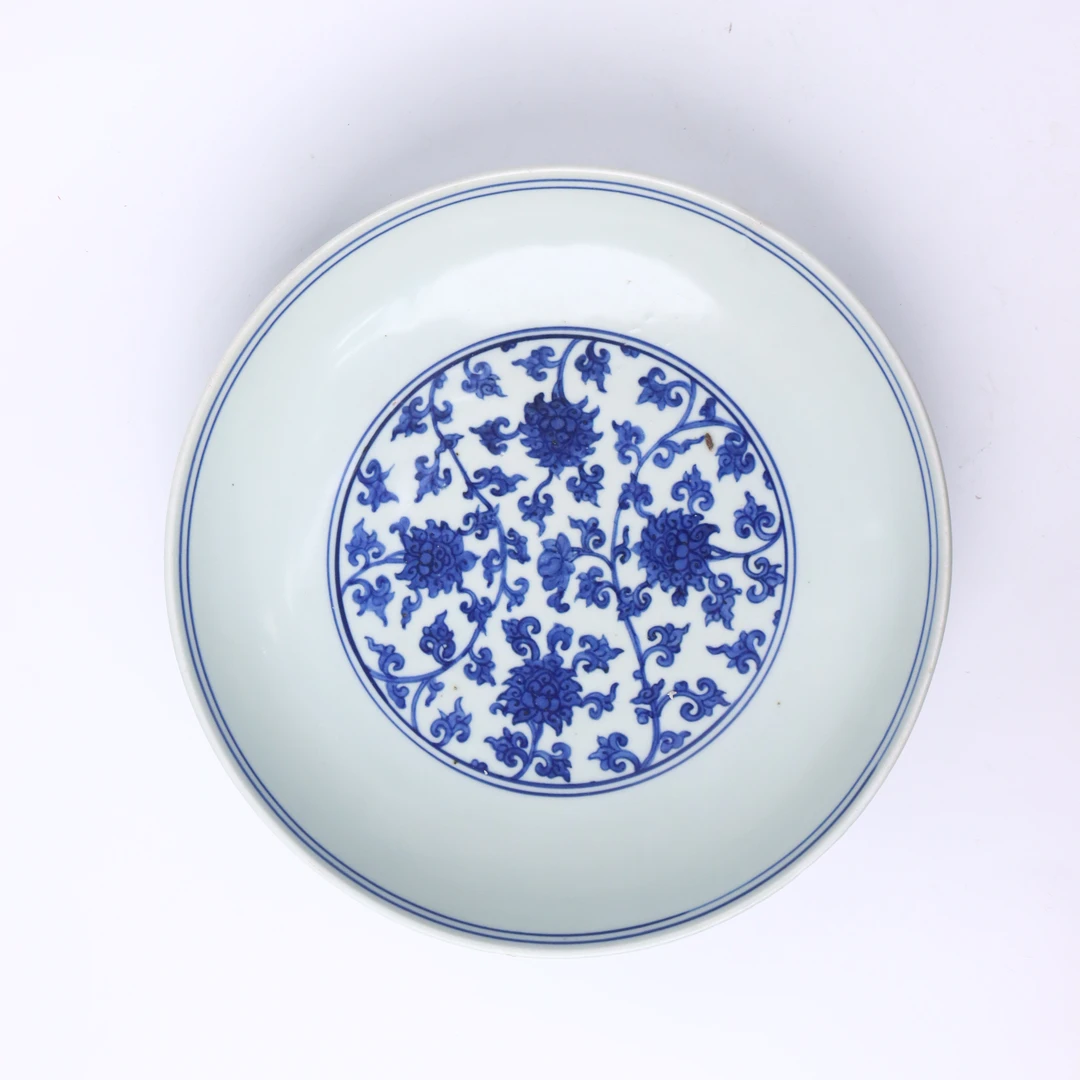【明嘉靖】青花缠枝莲纹盘（口径27cm）