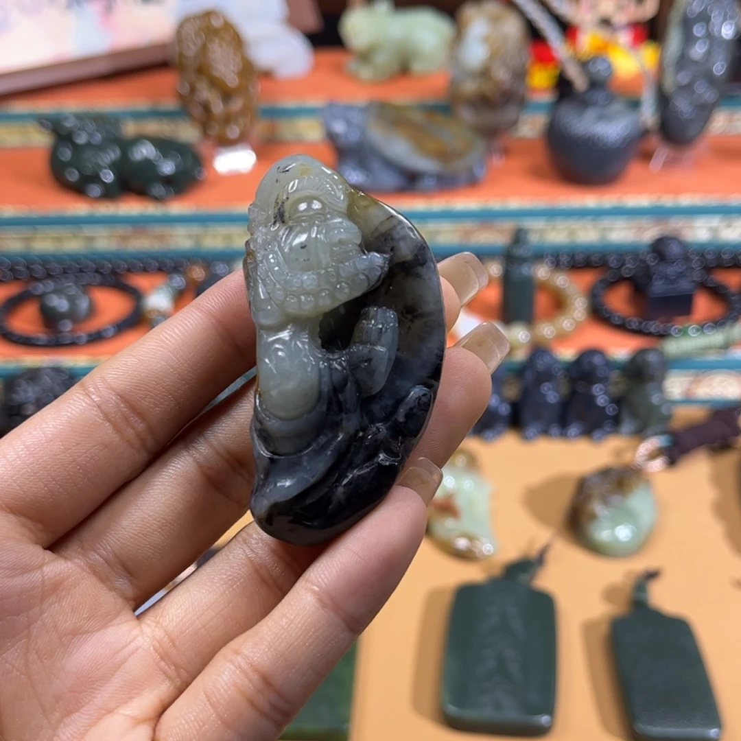 和田玉未镶嵌挂件