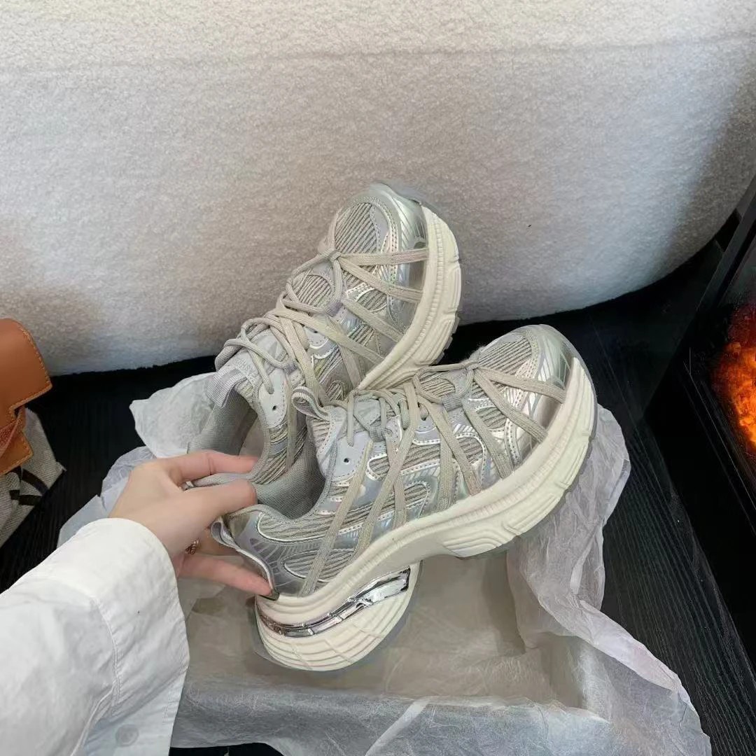 988-12透气超轻鞋底小众百搭休闲板鞋好看厚底