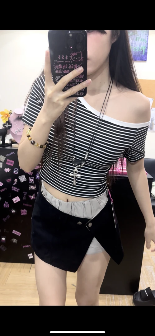 春夏纯欲辣妹露肩短袖上衣搭配短裙裤子防走光套装