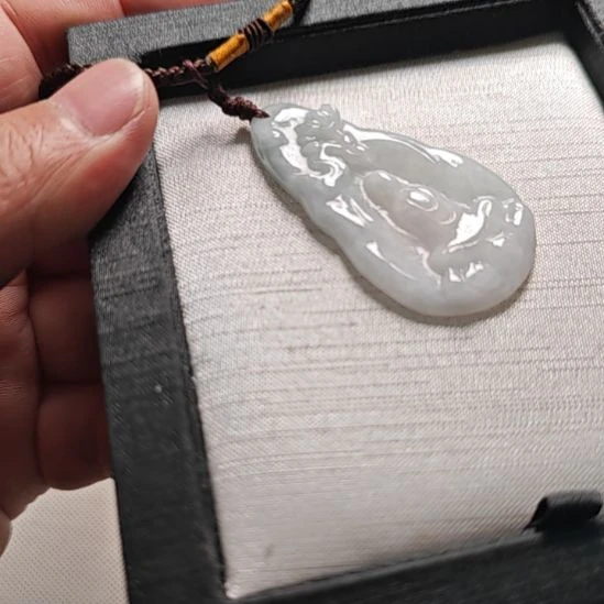 翡翠未镶嵌颈饰天然翡翠吊坠