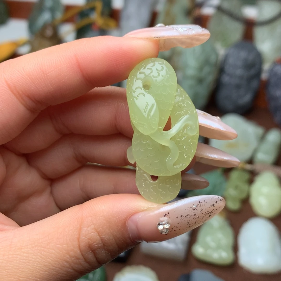 和田玉挂件未镶嵌