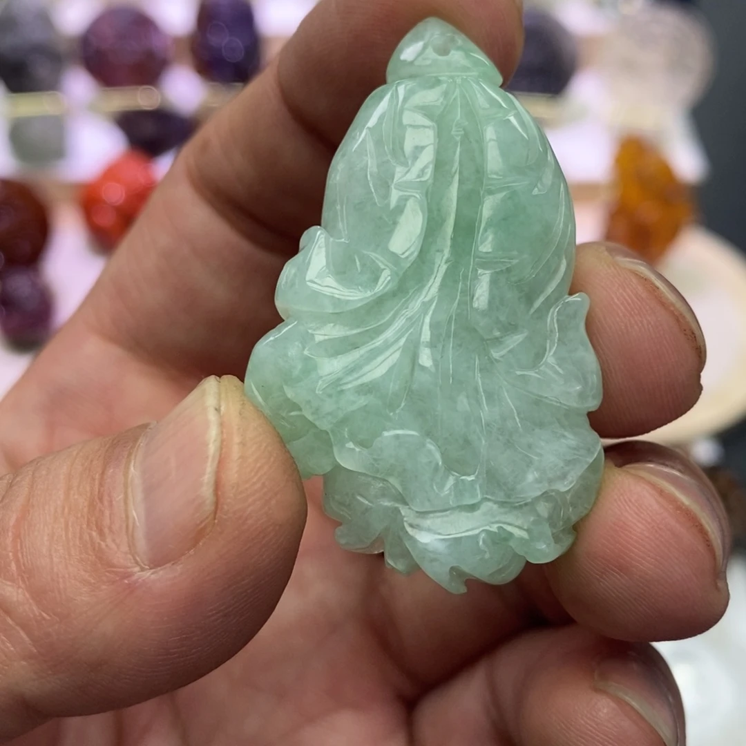 翡翠未镶嵌颈饰吊坠