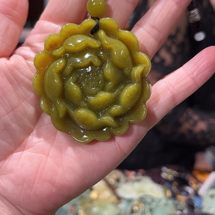 未镶嵌岫玉毛衣链