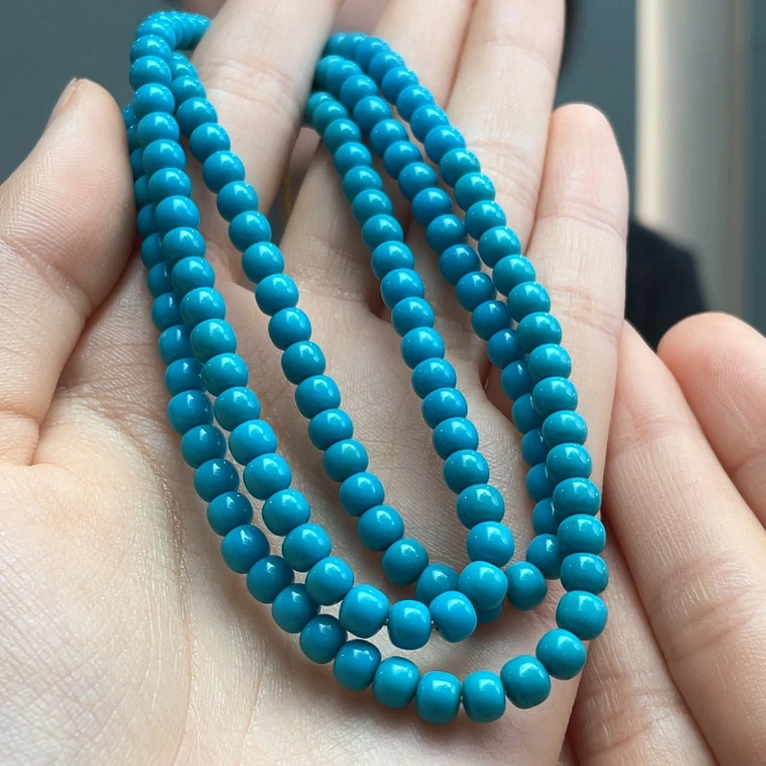 未镶嵌绿松石颈饰