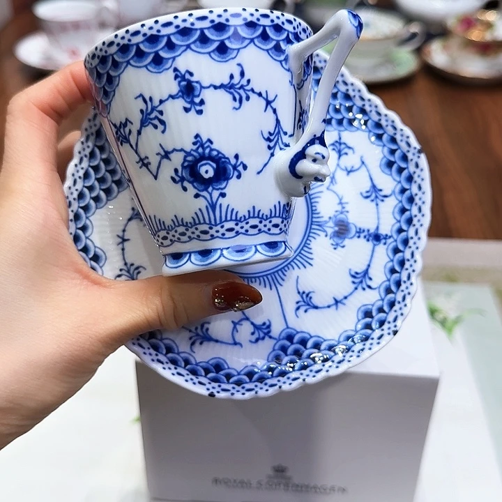 瓷片杯子杯子杯子杯子水杯杯子水杯