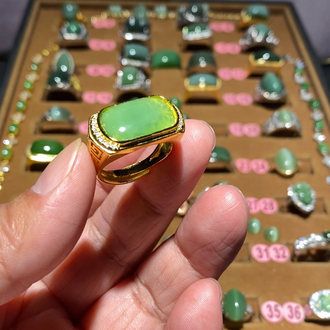 和田玉未镶嵌戒指