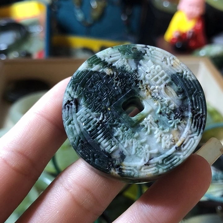 岫玉未镶嵌岫玉挂件