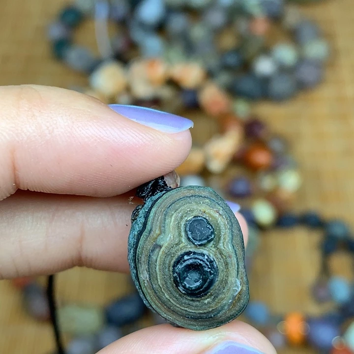 玛瑙/玉髓未镶嵌珠宝半成品