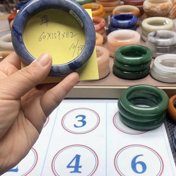 石英质玉手镯合金萍****)
