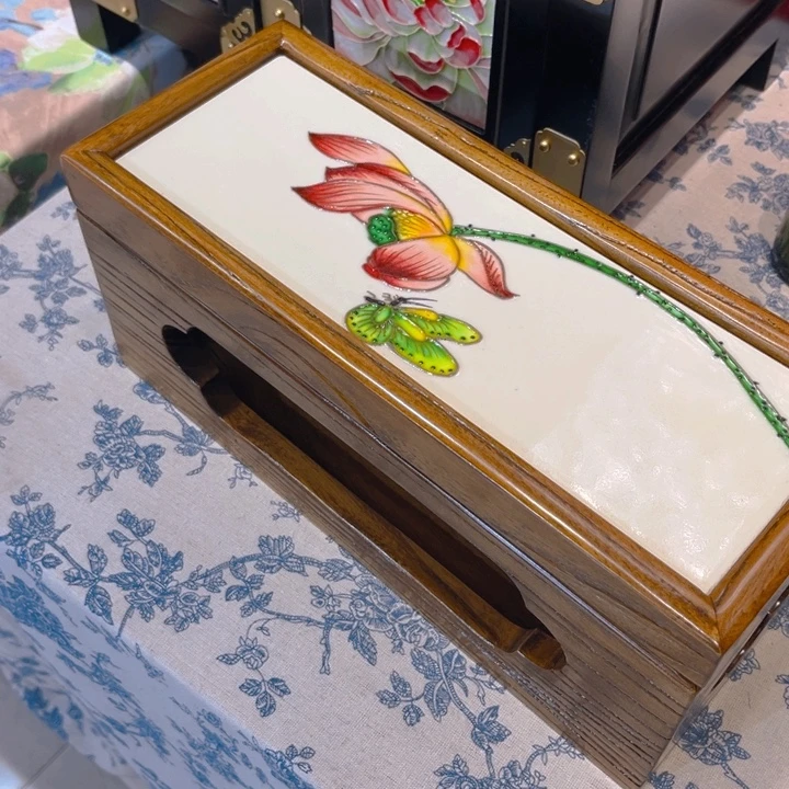 一体款瓷板画艺术作品