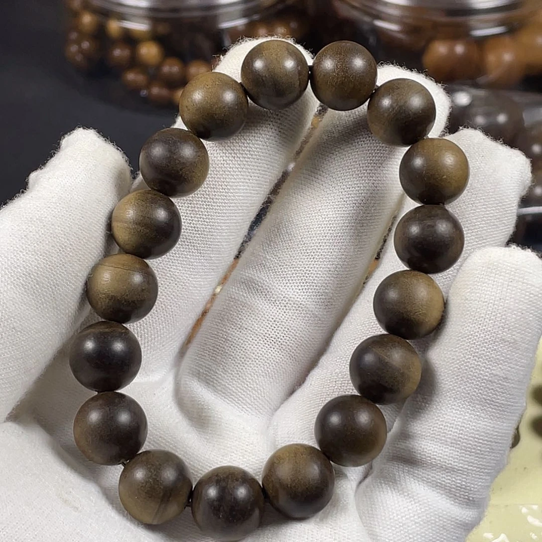 檀香木宝*鹿1.2真阴沉，印度老山檀香