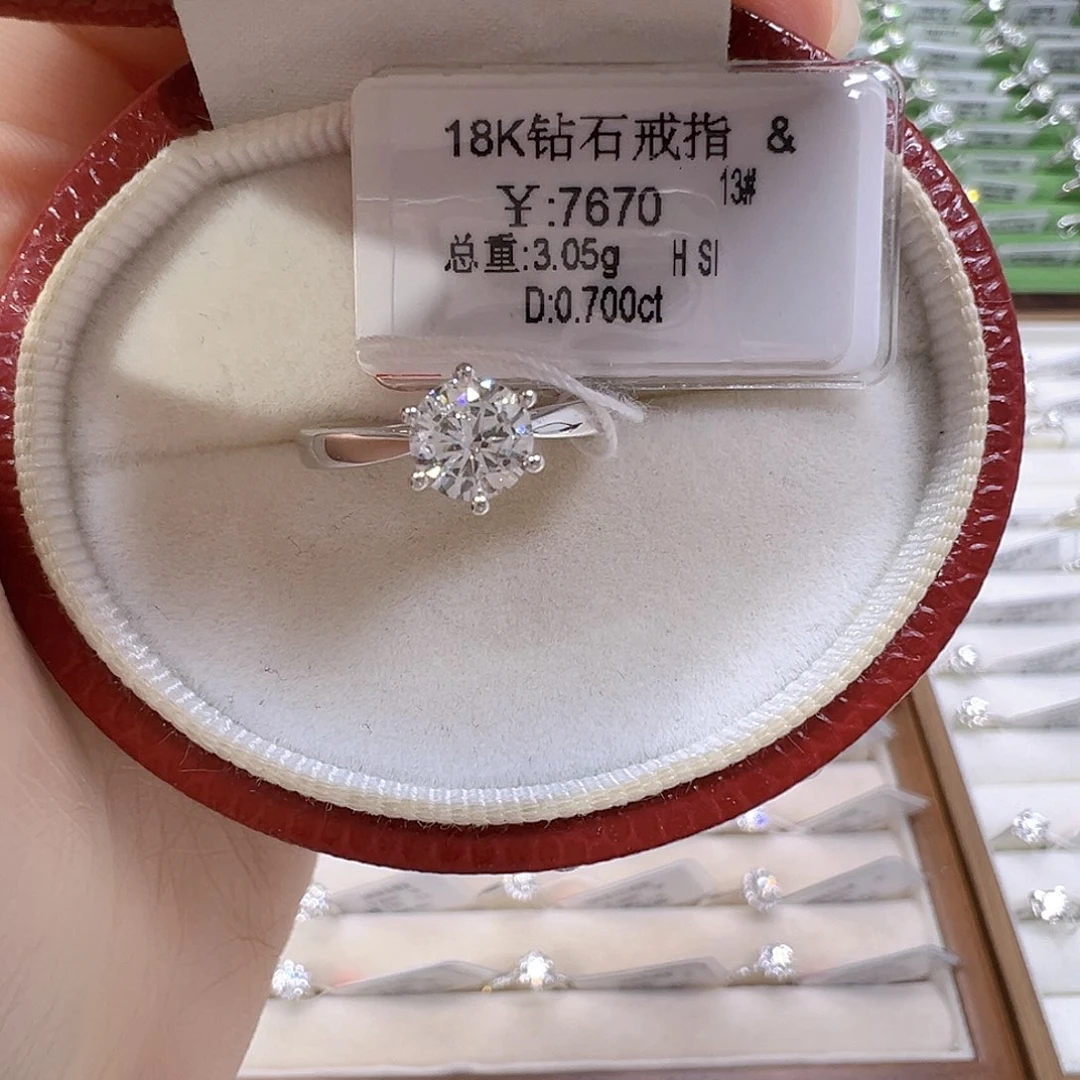戒指/指环18K金镶嵌钻石