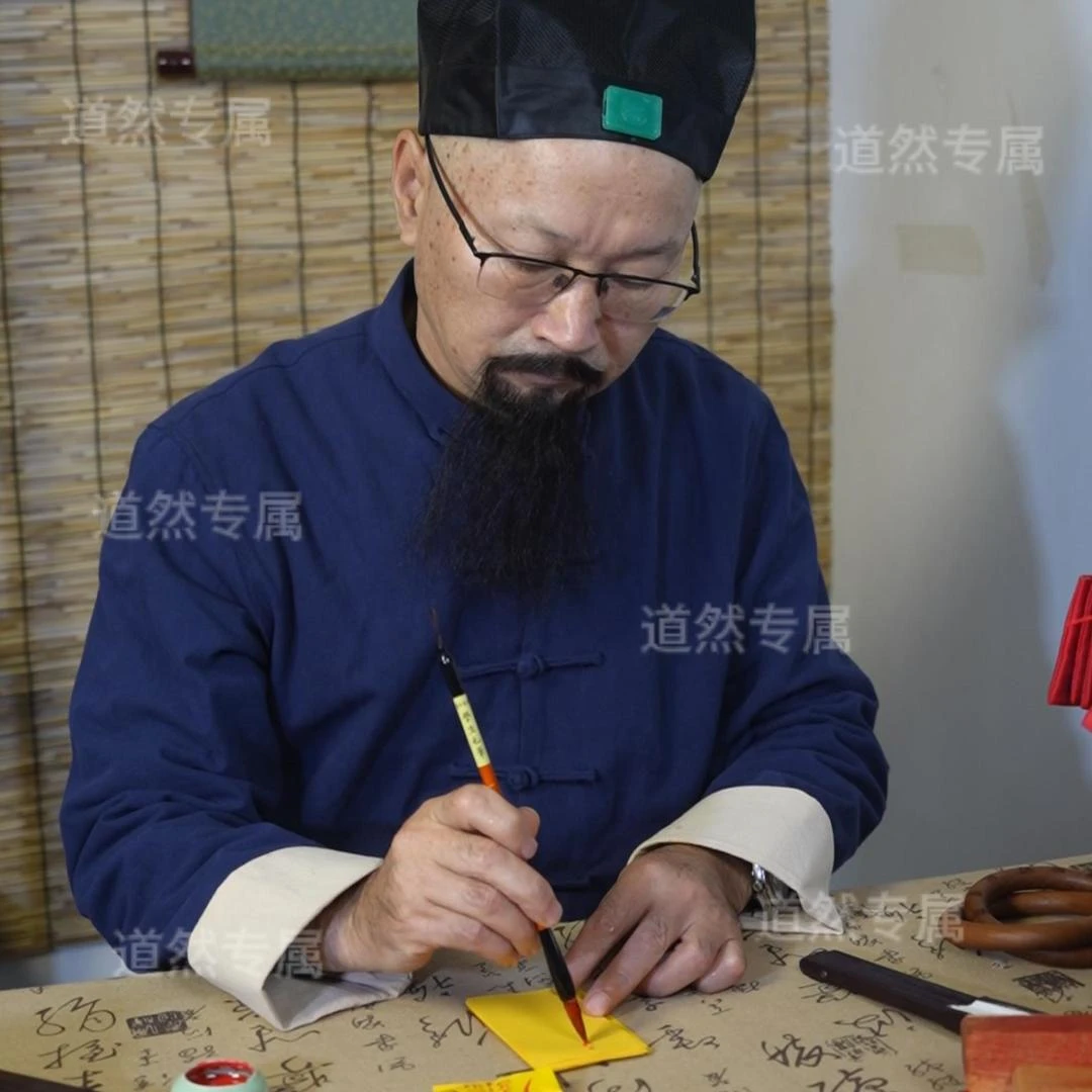 [家师手绘]特别版2026年传统国风手绘香包 香囊