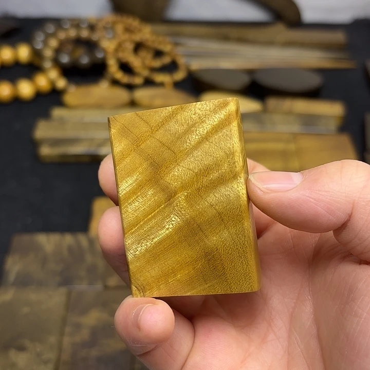 刘***金丝楠一物一拍链接