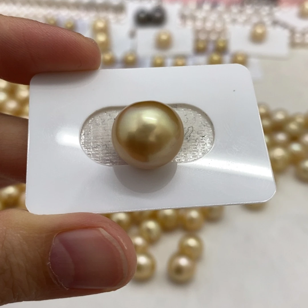 海水珍珠裸珠金珠绿光圆珠款后无暇13.9mm