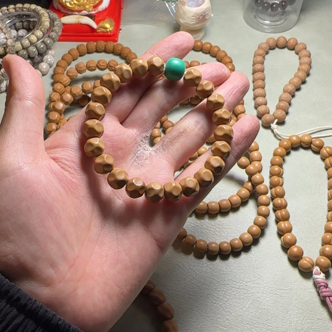 猴头核桃手串方糖奶酪