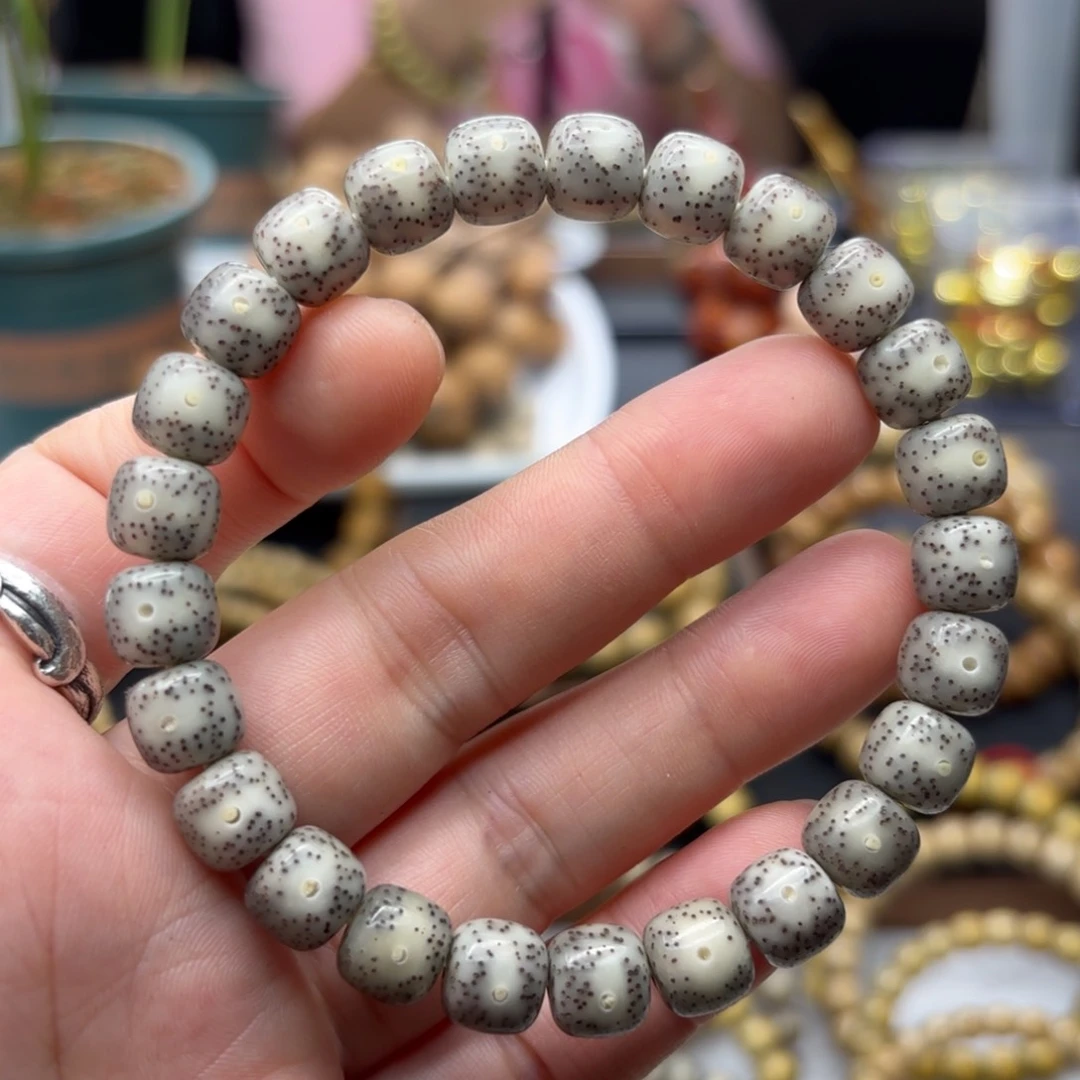 星月菩提吊坠石玉