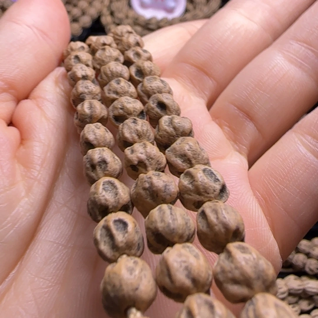 愚***山柏香籽/百香籽吊坠