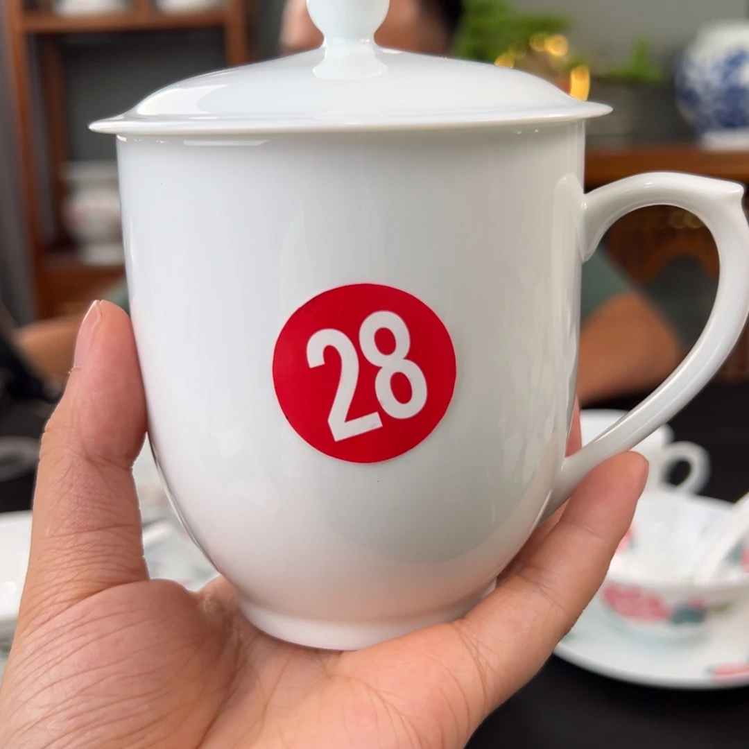 柴窑素胎二号杯不带托（二级品）