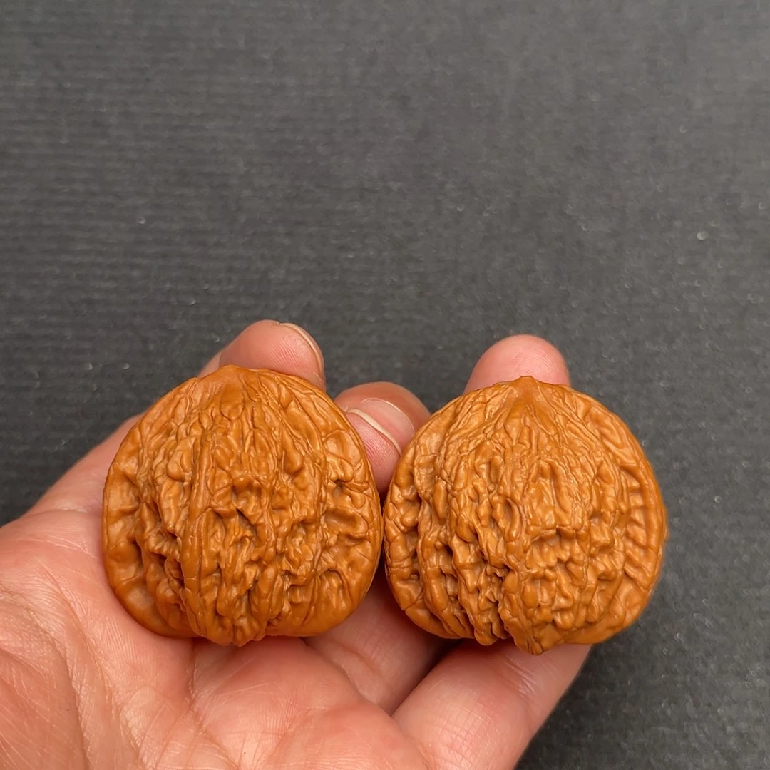 桃核把件39×38全品粗筋虎头A478