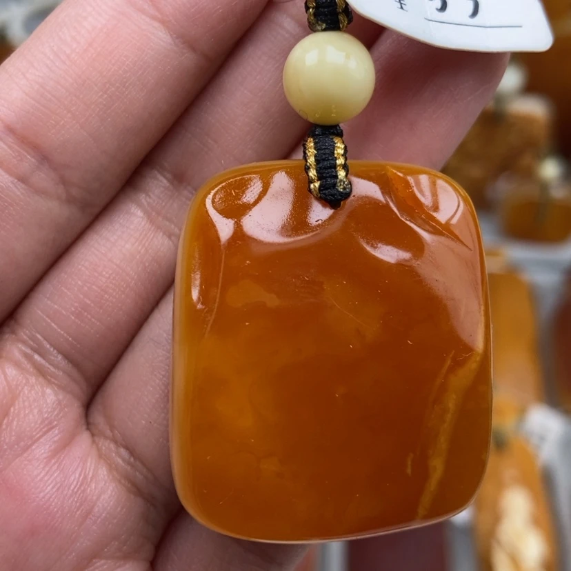 【闪购商品】未镶嵌颈饰琥珀