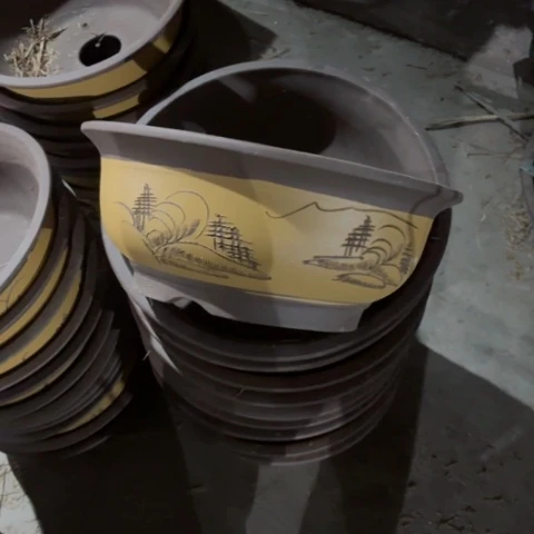 紫砂花盆100-3。37-15.，