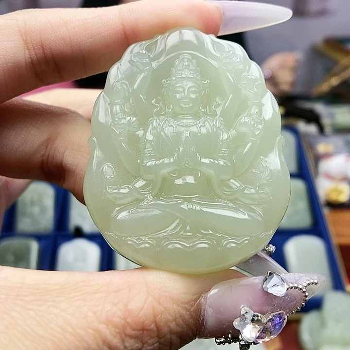 【闪购商品】和田玉颈饰未镶嵌微***?