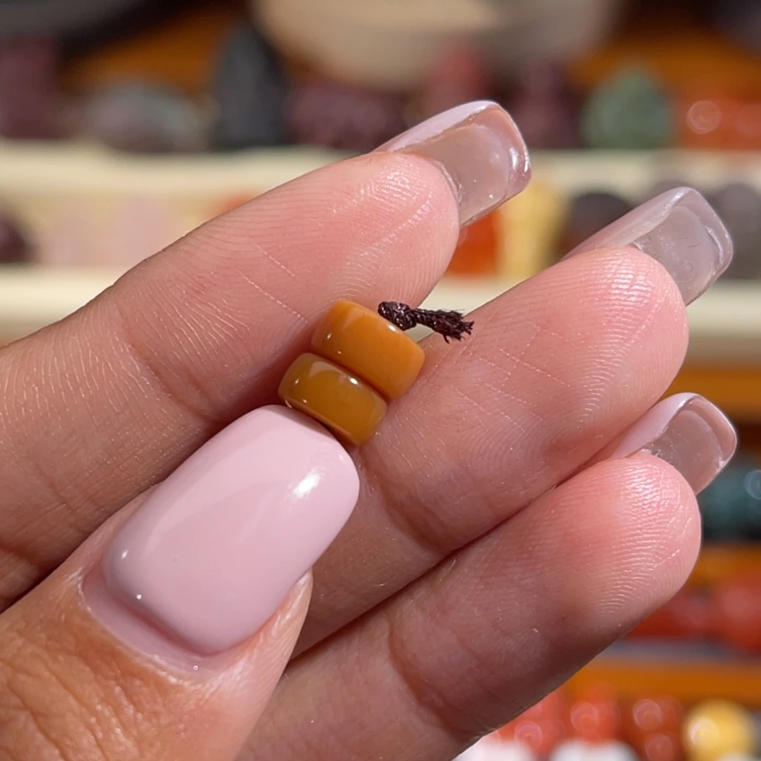 石英质玉（黄龙玉）未镶嵌直切药片7mm不换退