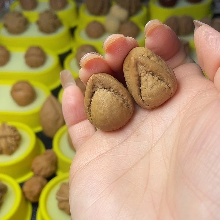 დ***º吊坠文玩核桃企鹅