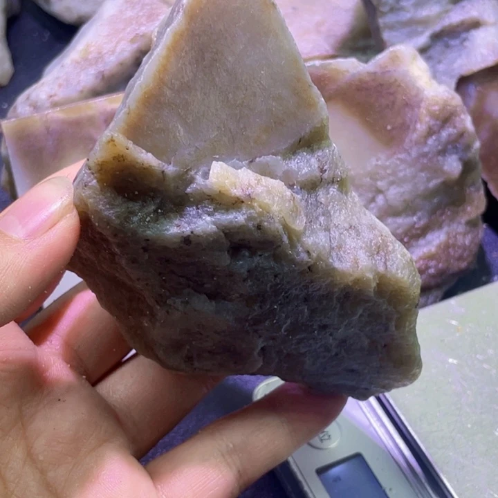 未镶嵌和田玉珠宝半成品