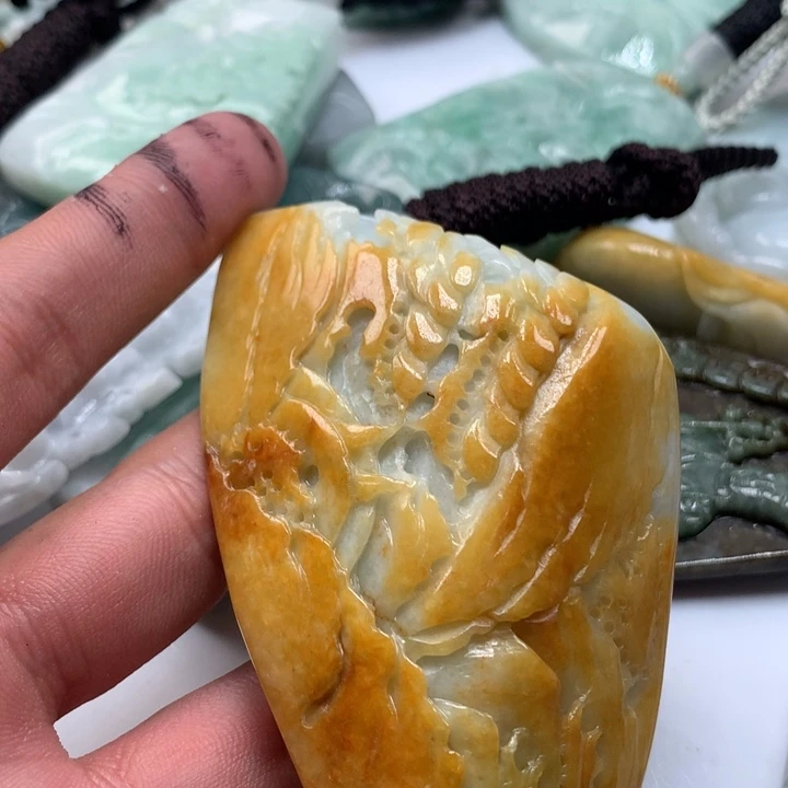 颈饰未镶嵌翡翠保真天然a货翡翠