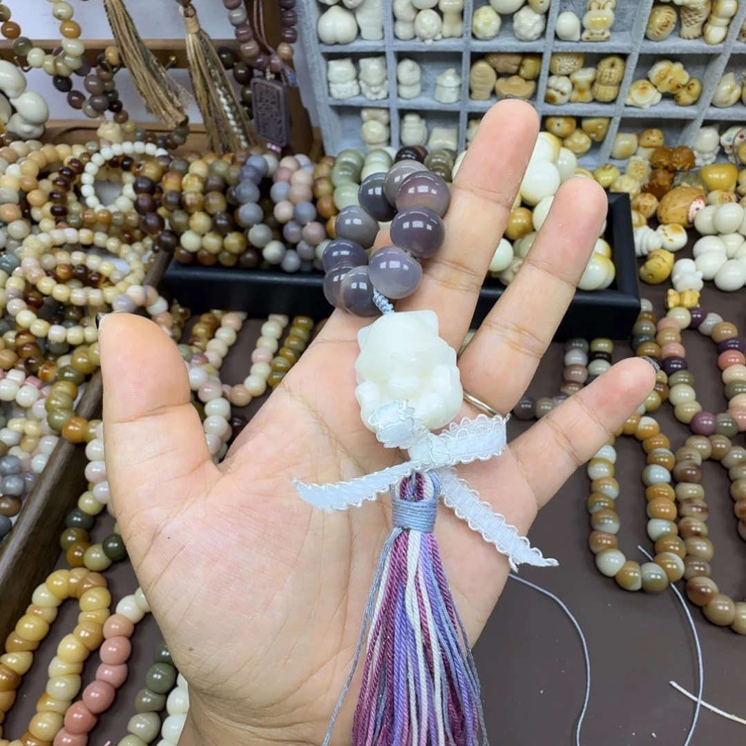 池***堂吊坠菩提根/象牙果