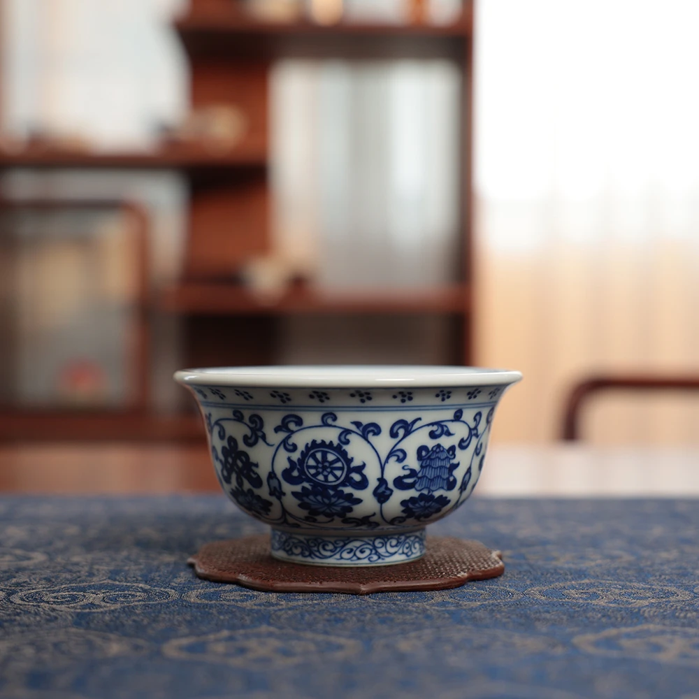 【墨舍名窑】贤云莲托八宝压手杯 手绘主人杯（xygy11）