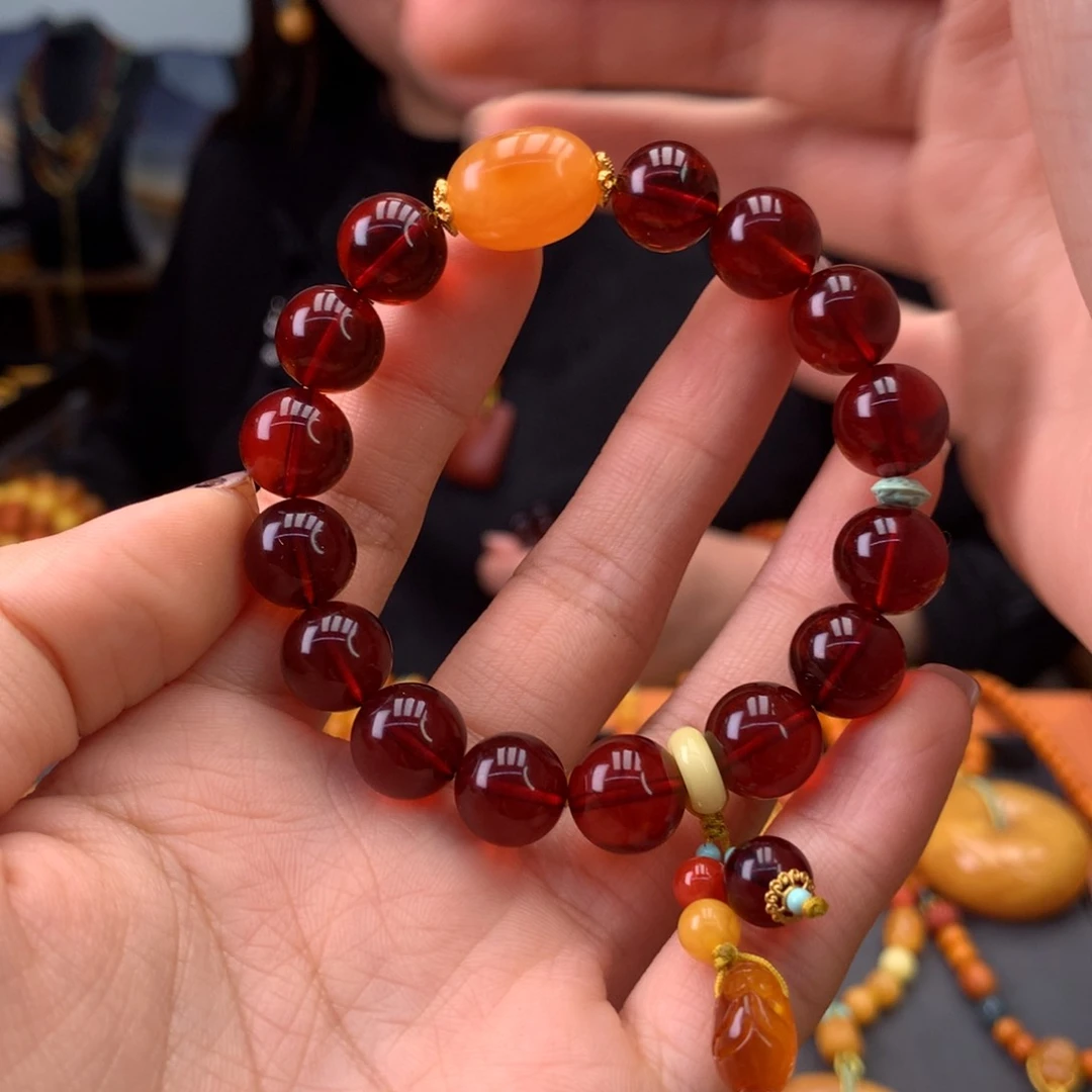 血珀手串未镶嵌多样性发