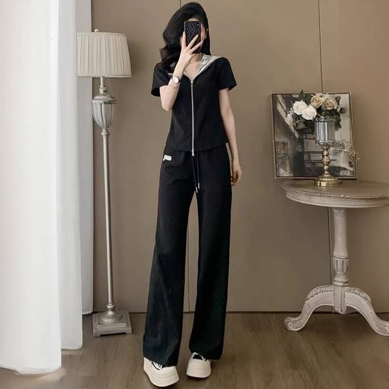 黑色翻领休闲运动服套装女2025夏季洋气减龄修身短袖阔腿裤两件套