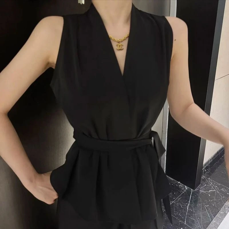 纯欲法式气质无袖背心女夏季新款修身显瘦高级感绑带外穿衬衫