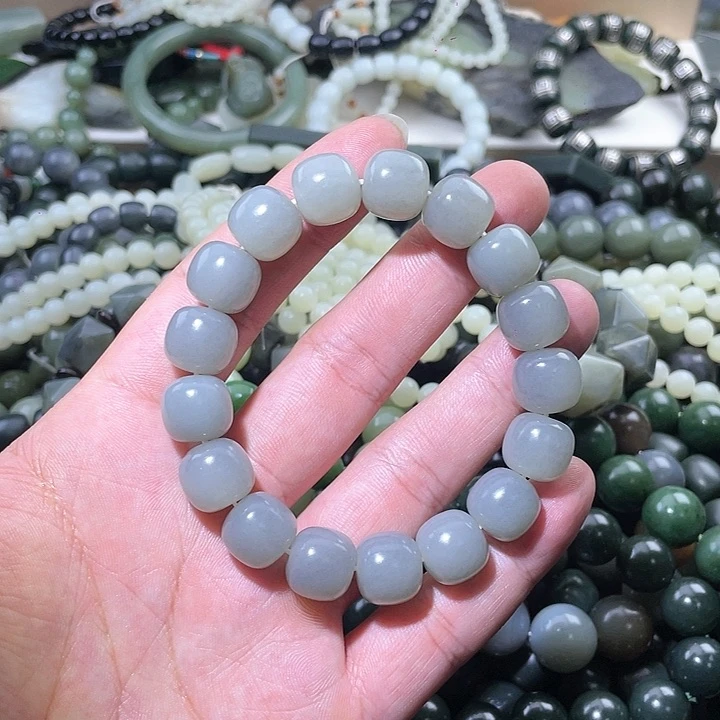 手串未镶嵌和田玉
