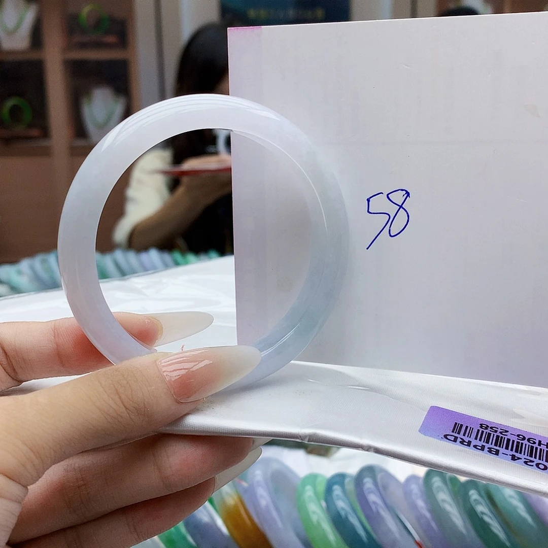 翡翠手镯未镶嵌Y