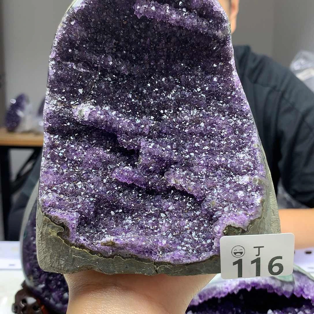 未镶嵌大型摆件（非配饰）水晶