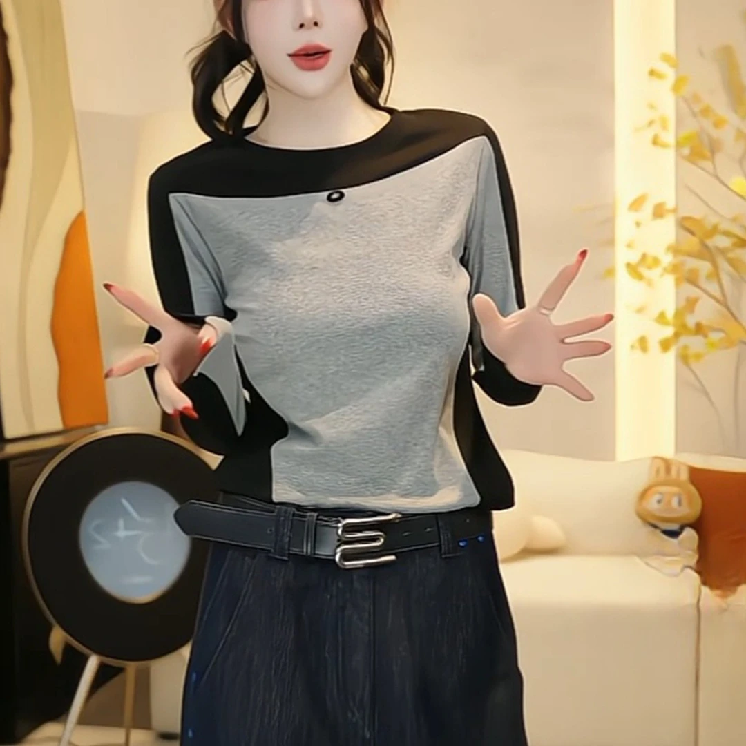 高级设计感拼色圆领长袖T恤女2025年早秋新款时尚百搭气质上衣女