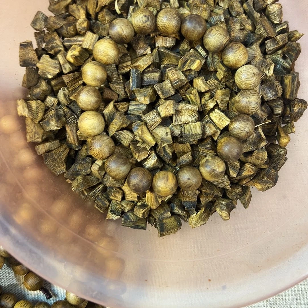 沉香沉香碎屑乌身圆叶单卡1.0多样性发一