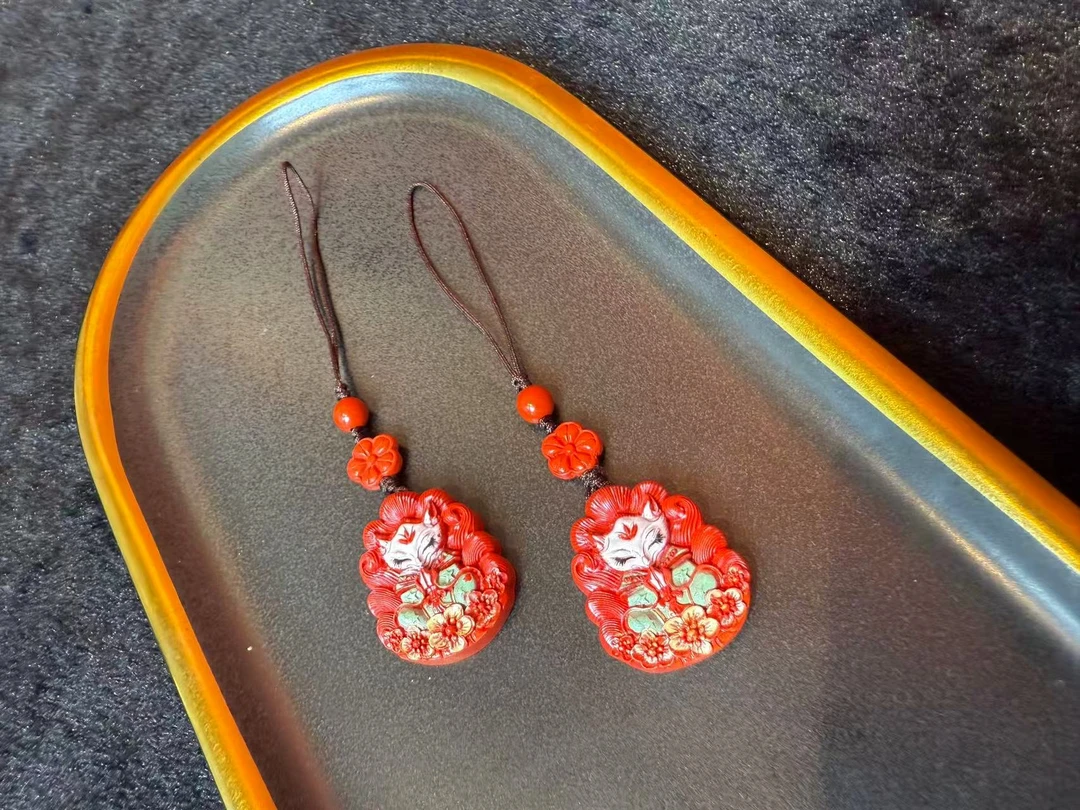 天然辰砂【灰姑娘原创】天然朱砂九尾狐挂饰M1206多样性发一