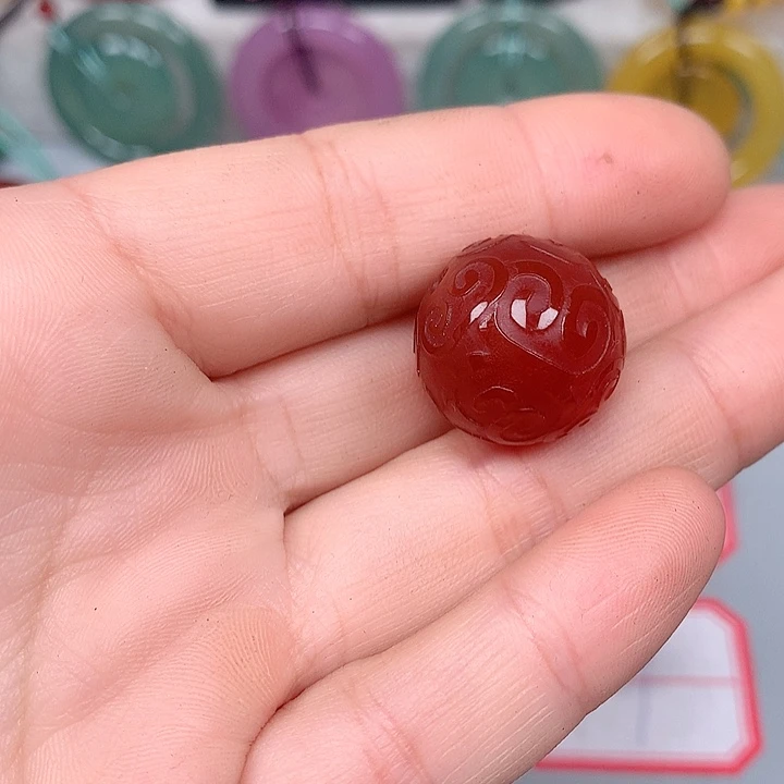 梦***悦未镶嵌颈饰玛瑙/玉髓