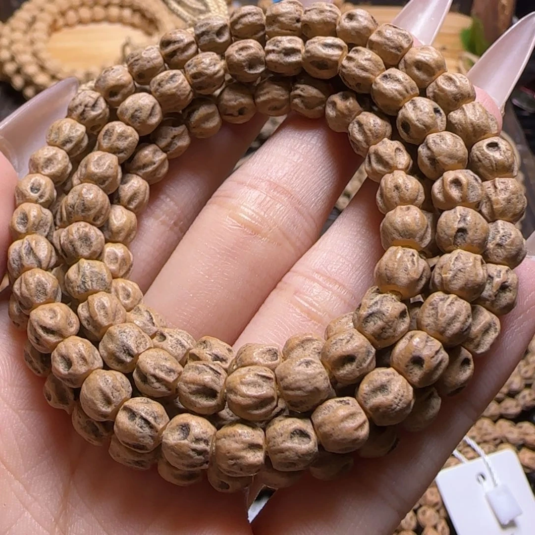 吊坠柏香籽/百香籽?**贤