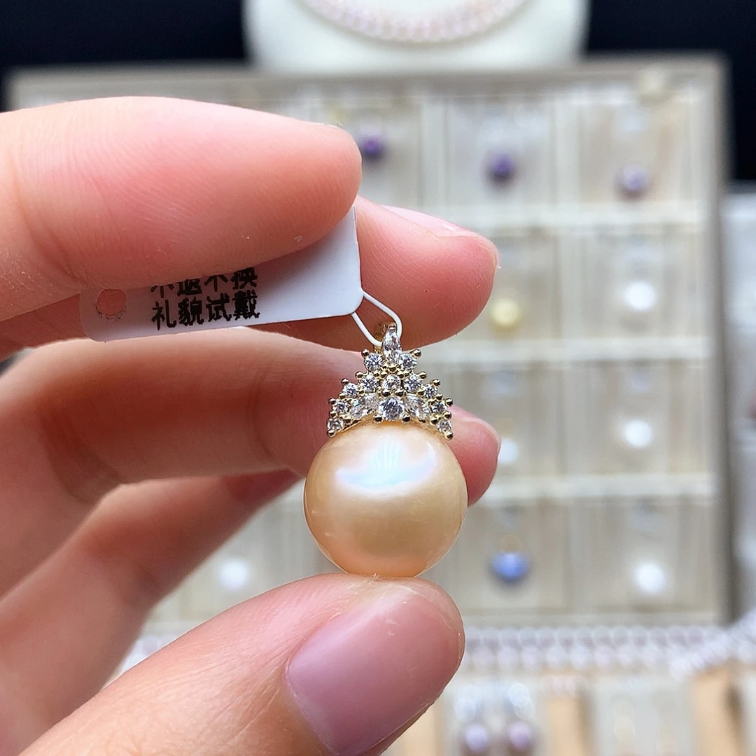 淡水珍珠颈饰合金